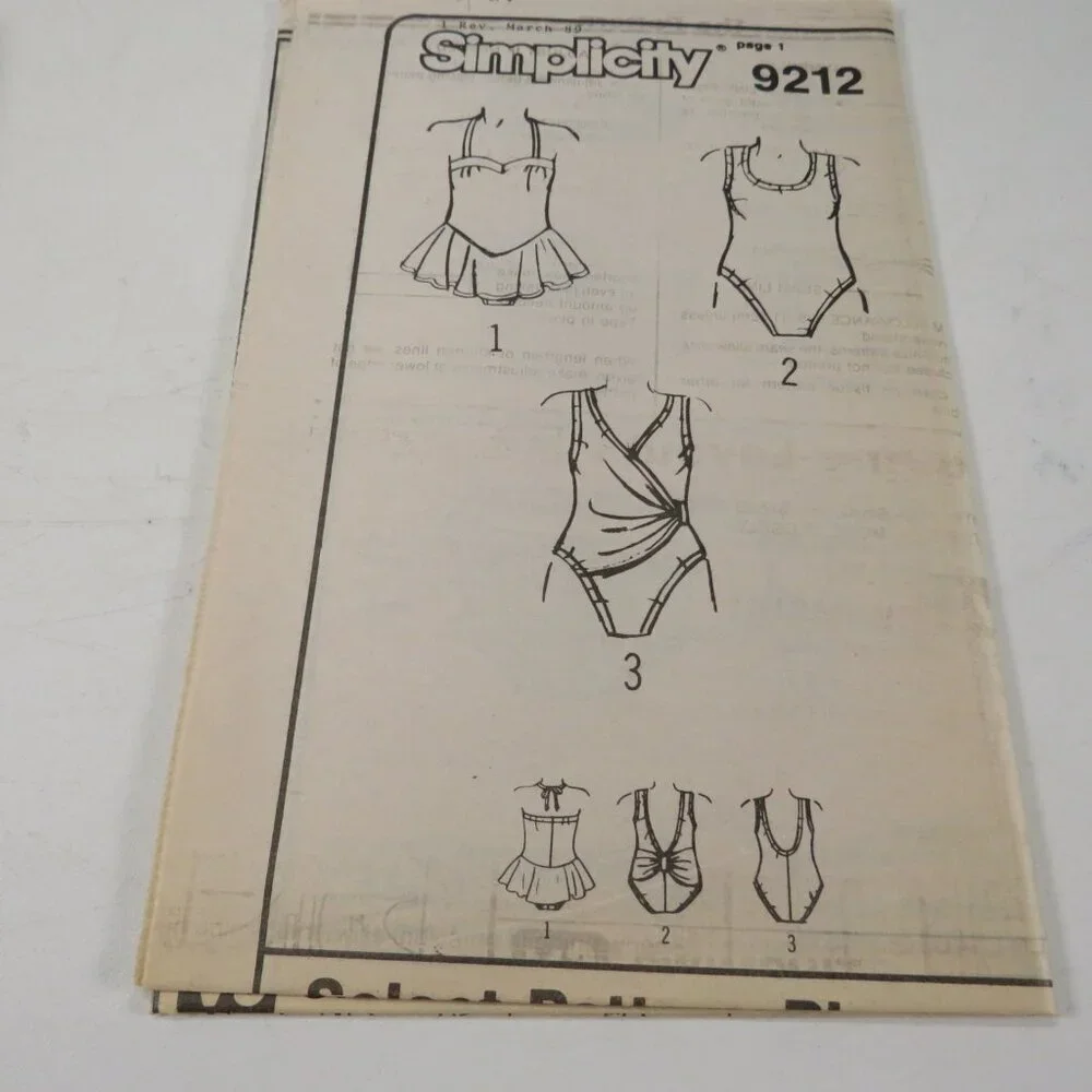 Simplicity 9212 Sewing Pattern Swimsuit Overlock/Surger 18W - 24W UNCUT